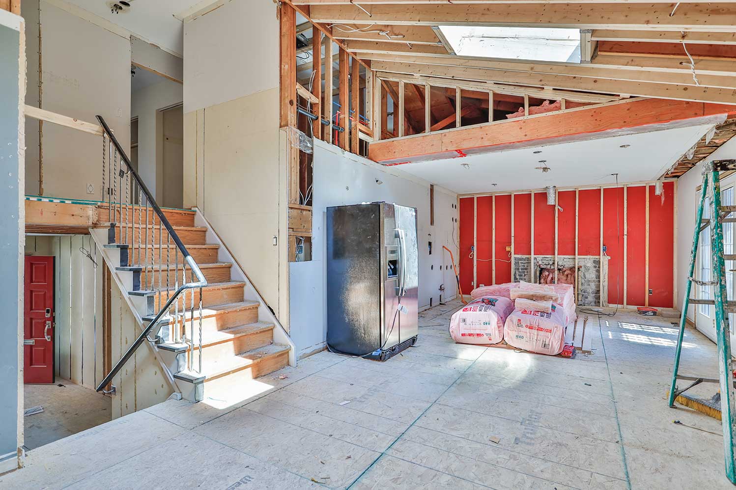 103-Cassandra-Blvd-living-room