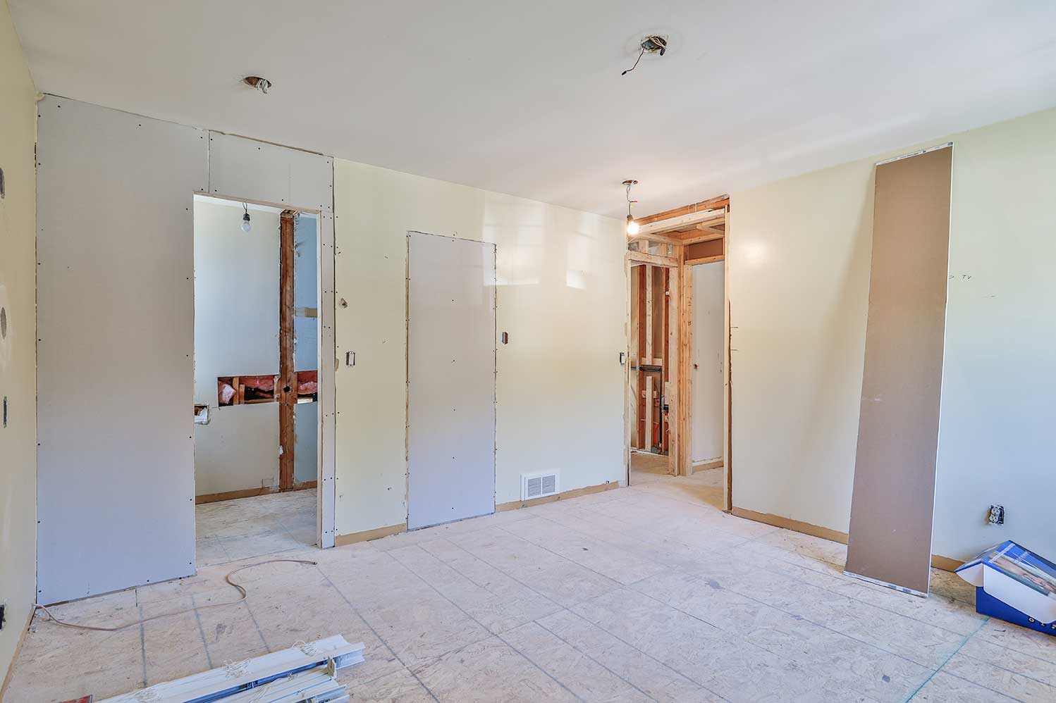 103-Cassandra-Blvd-rooms-1