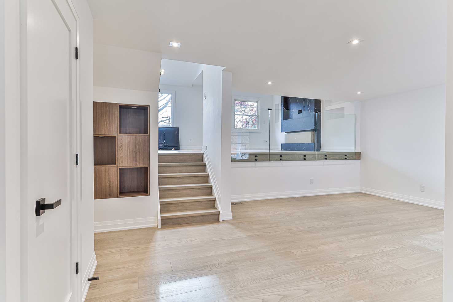 103-cassandra-blvd-26