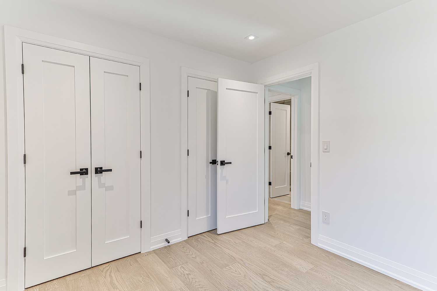 103-cassandra-blvd-4