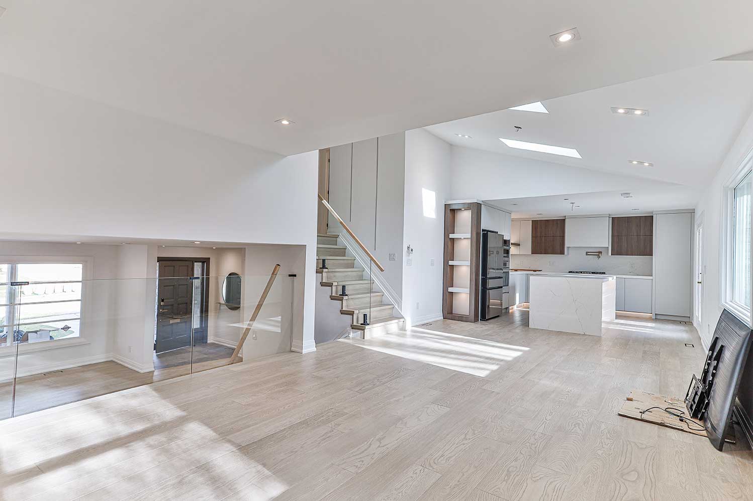 103-cassandra-blvd-45