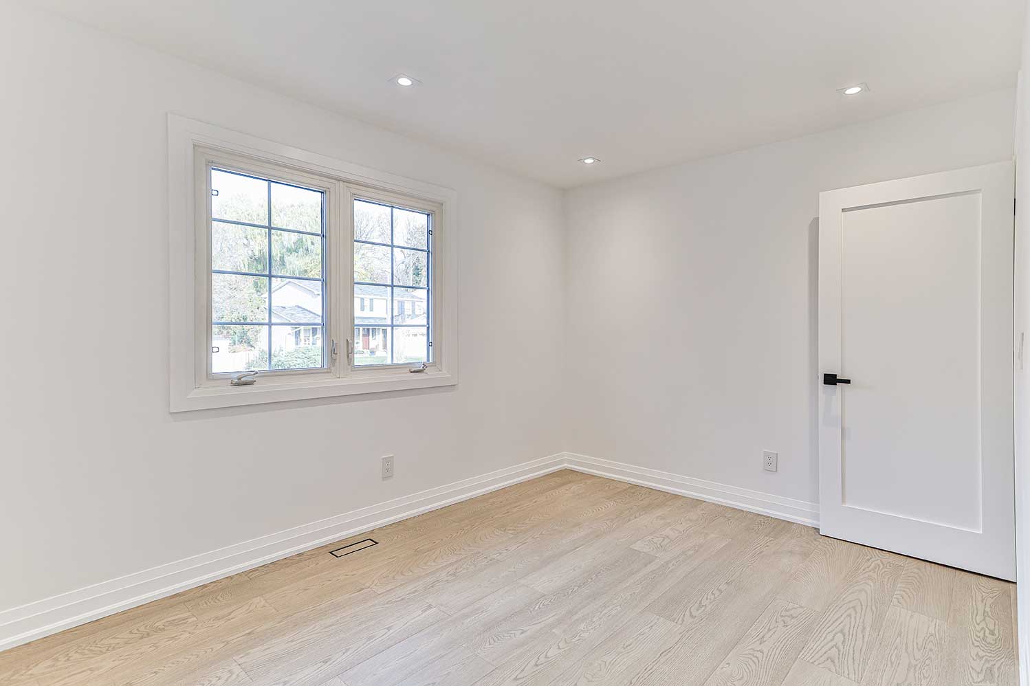 103-cassandra-blvd-5