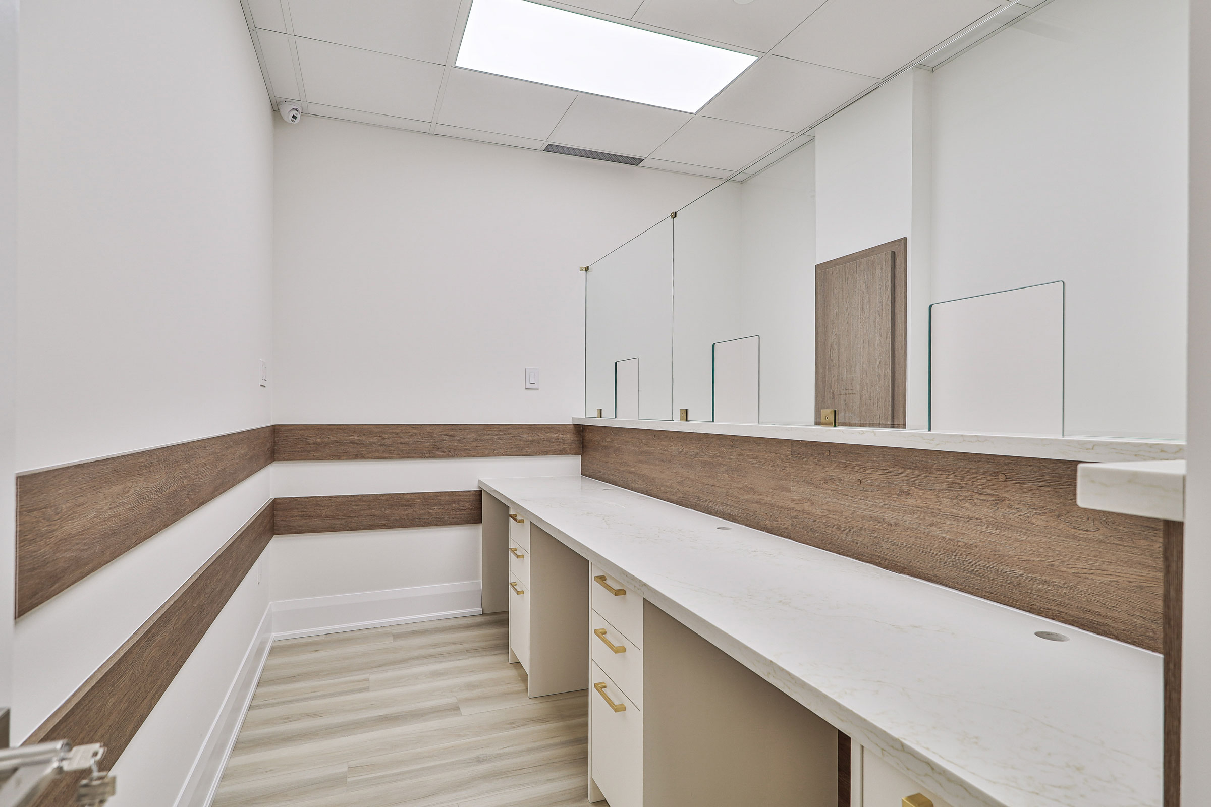 1275 finch avenue west - Entrance - 11