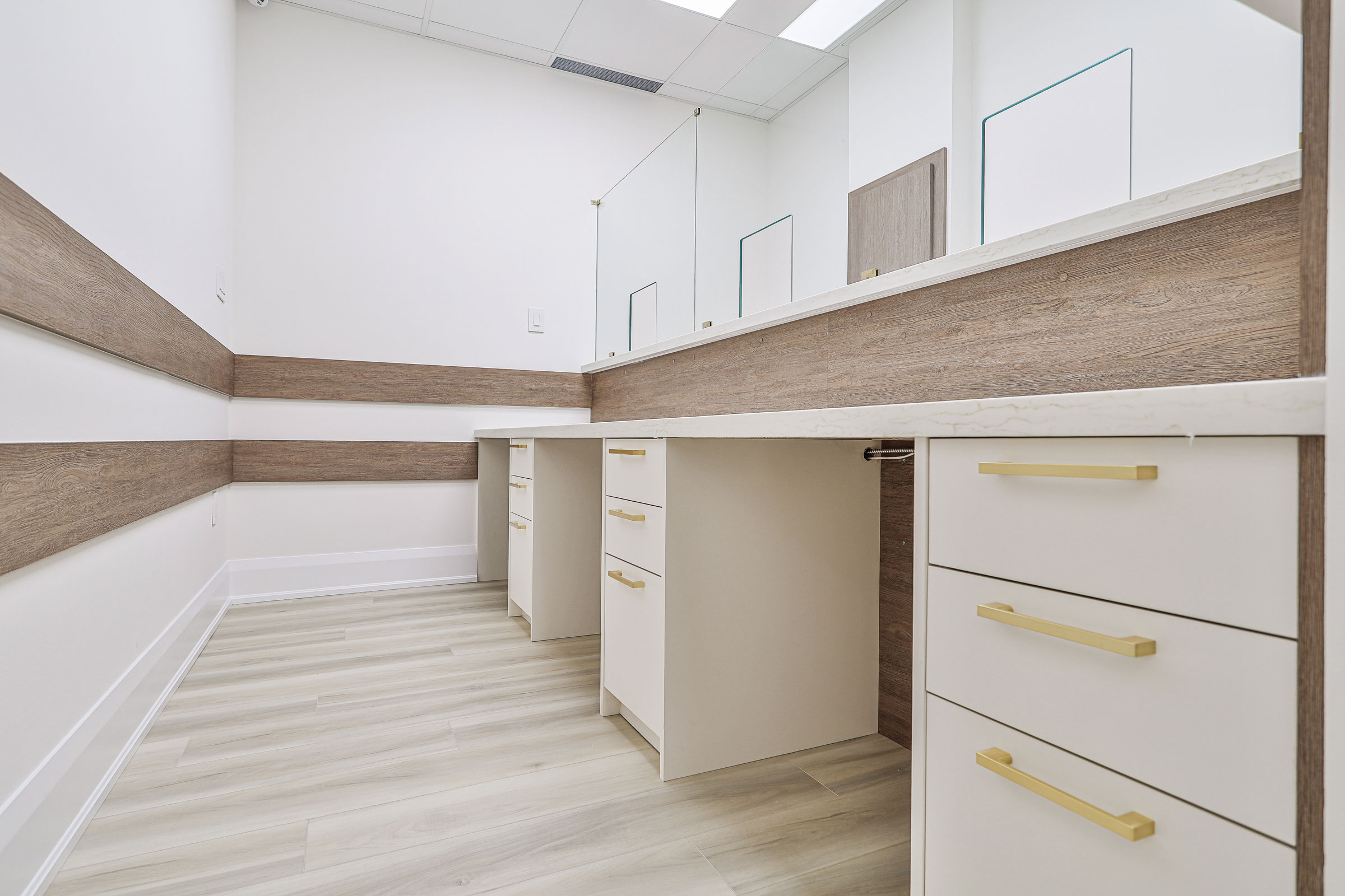 1275 finch avenue west - Entrance - 24