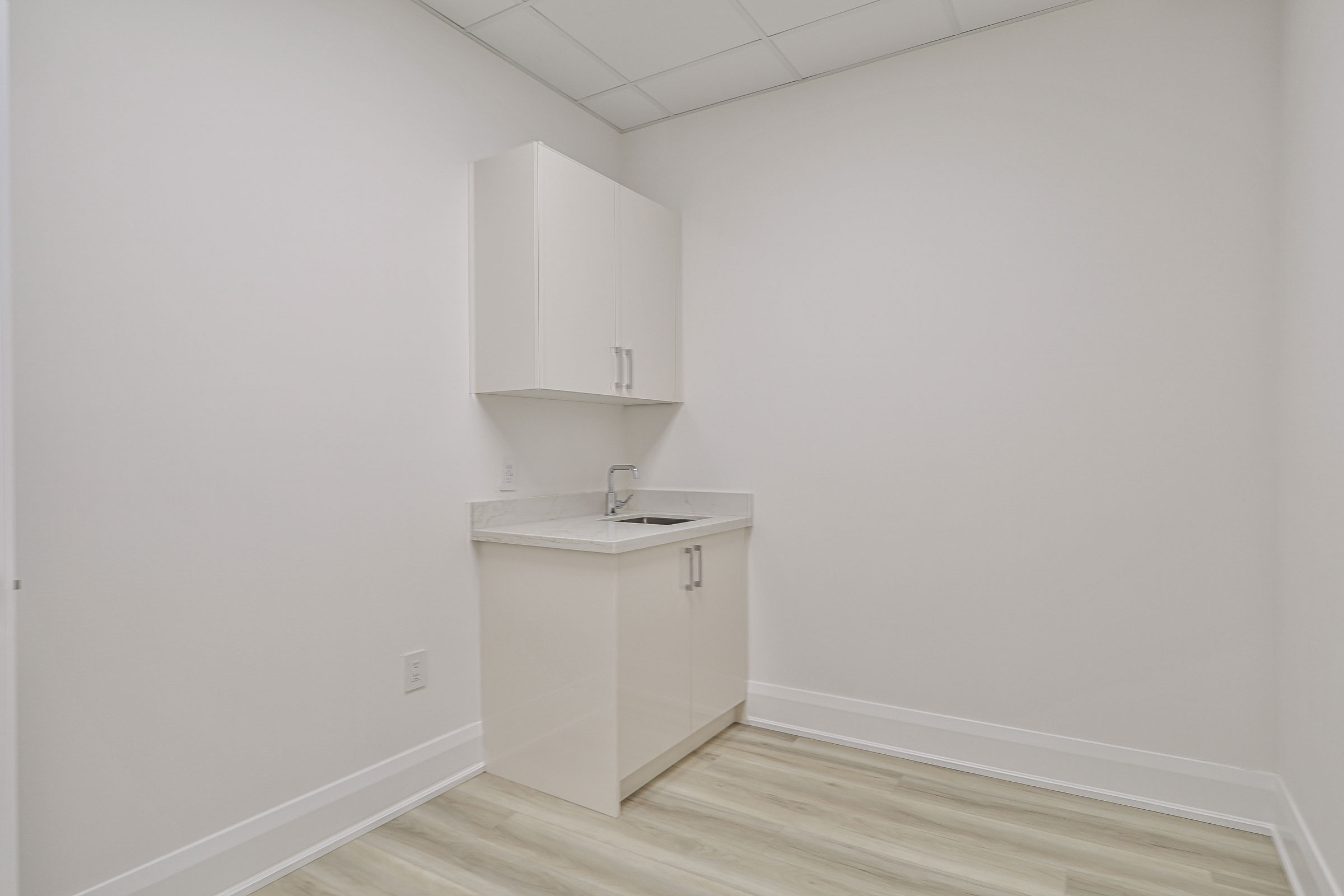 1275 finch avenue west - dr rooms - 15