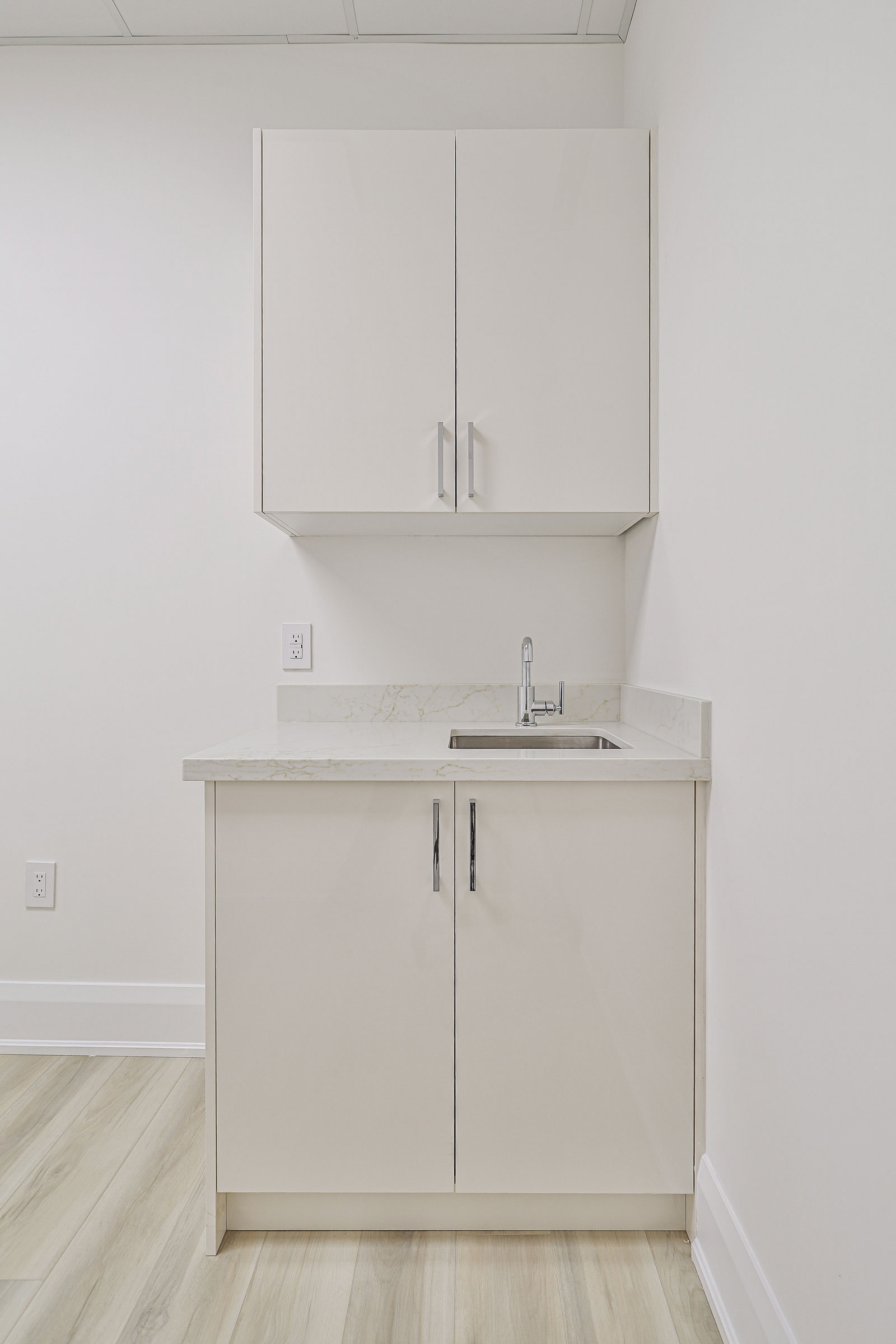 1275 finch avenue west - dr rooms - 5